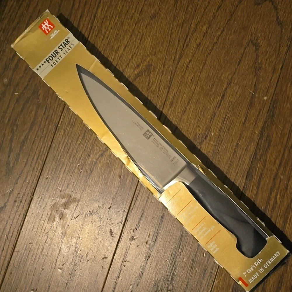 🤎BUY 2 GET 1 FREE Zwilling Four Star 7 inch Chef's Knife, Retail $129.95